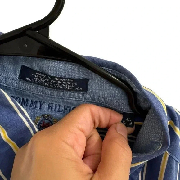 Vintage Tommy Hilfiger Button Up Shirt Size XL Blue Yellow Stripes Logo Casual - Picture 4 of 9